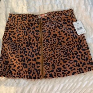 NWT Free People Mini Skirt Sz 29 Zip It Up Leopard